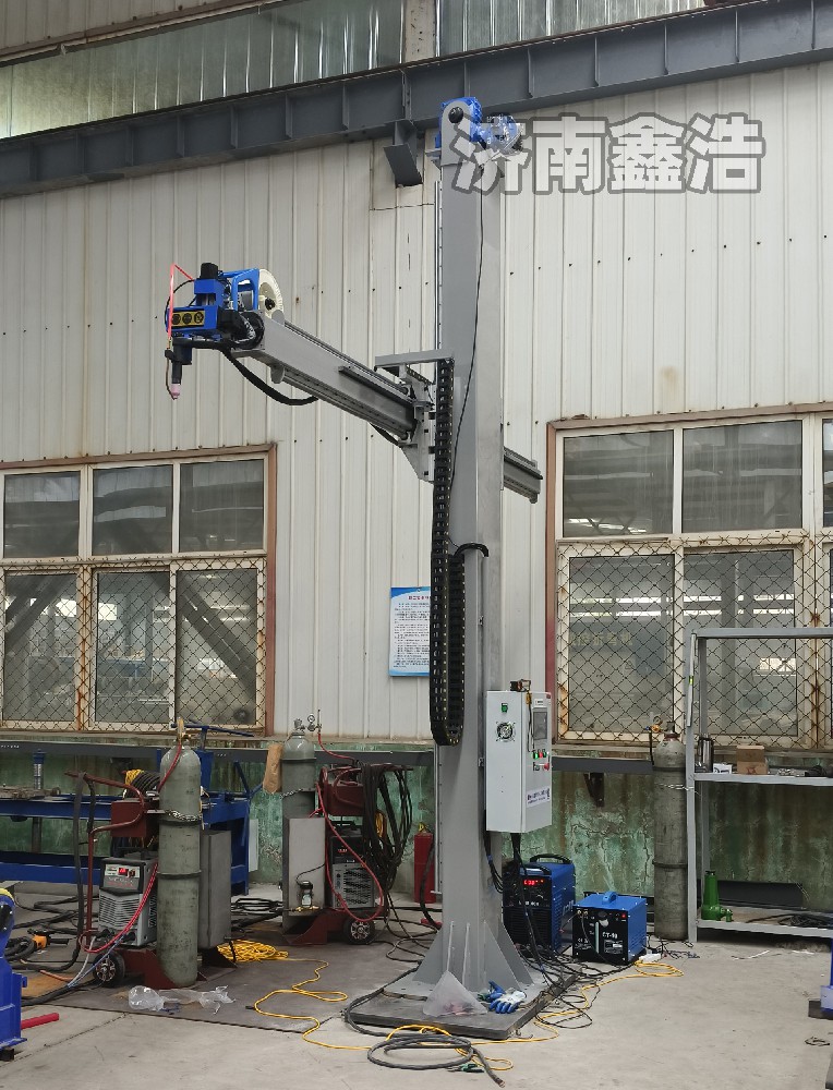 重型焊接操作機(jī)，智能數(shù)控，自動(dòng)焊接